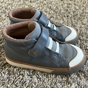 See Kai run toddler sneaker. Size 10.